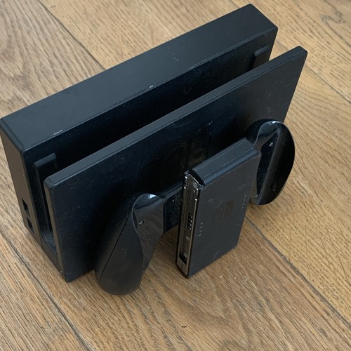 Nintendo switch charging dock - nintendo,