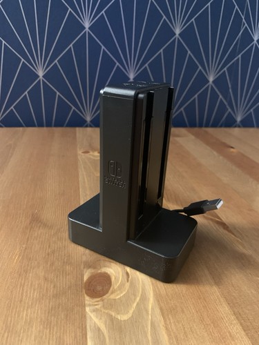 Nintendo switch controller - nintendo,