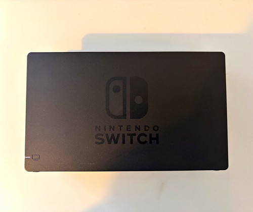 Original nintendo switch dock - switch,
