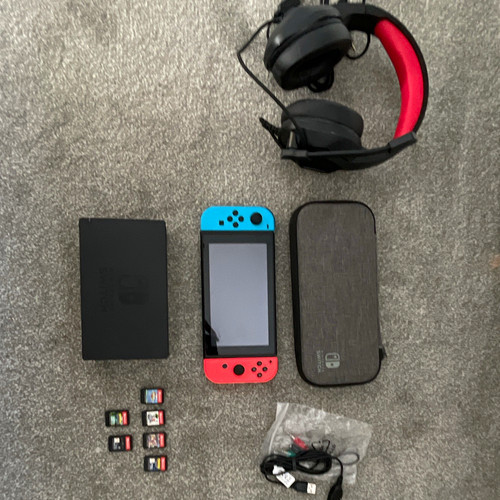 Nintendo switch console bundle - nintendo,