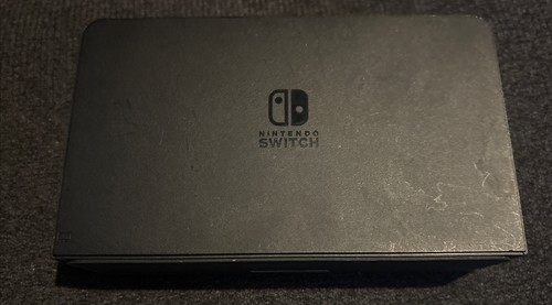 Nintendo switch oled - nintendo, charging